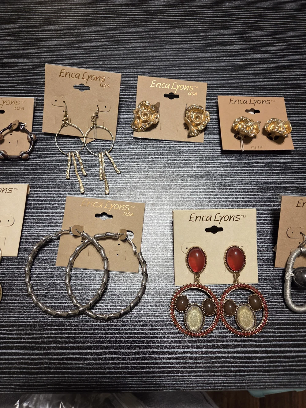 5 Lbs. of Jewelry By Erica Lyons Mixed - Picture 5 of 16